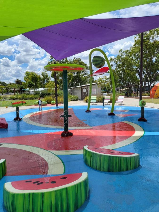 מלון Chinchilla Tourist Park מראה חיצוני תמונה